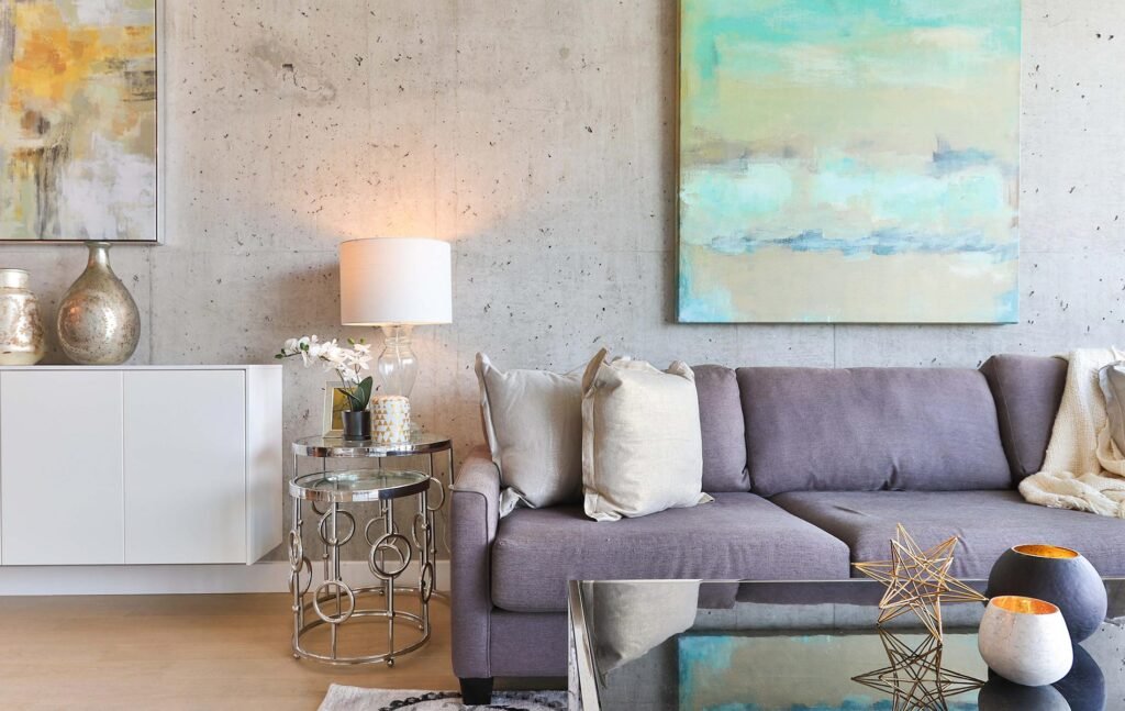 sala de juegos y entretenimiento luz natural y decoración moderna